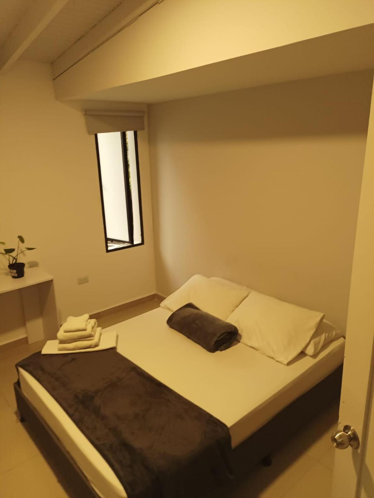 Hotel La Carpita Medellín Extérieur photo